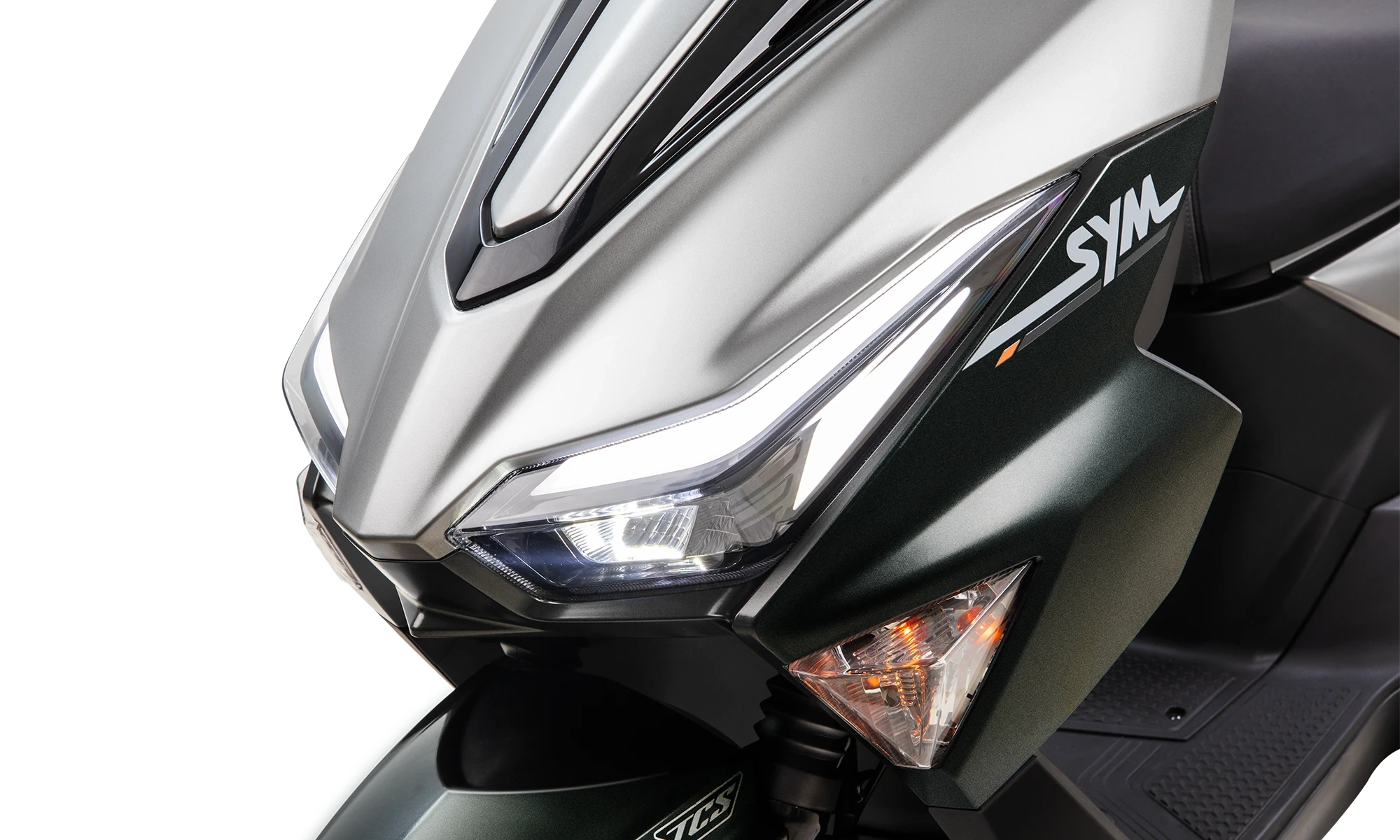 昼夜を問わず最適な視認性を確保するフルLEDライト